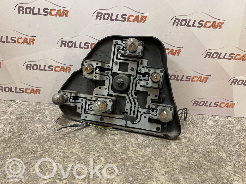 BMW 5 E39 Tail light bulb cover holder 