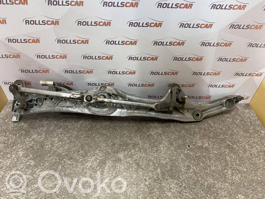 BMW 7 E38 Motor y varillaje del limpiaparabrisas delantero 