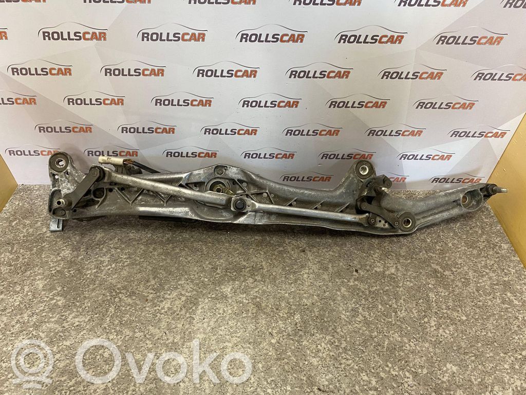 BMW 7 E38 Motor y varillaje del limpiaparabrisas delantero 