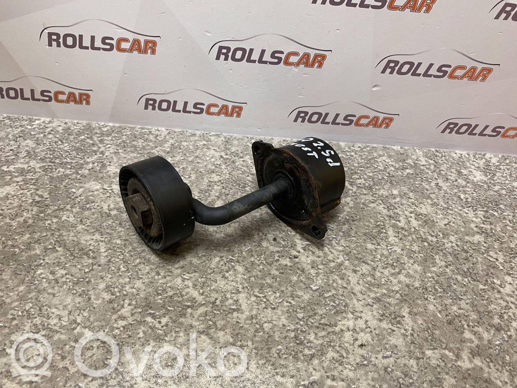 BMW 5 E60 E61 Diržo įtempėjas 