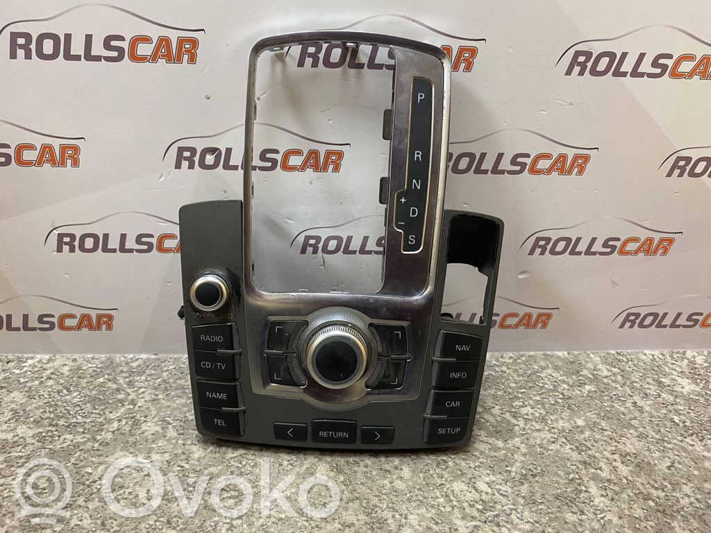 Audi A6 S6 C6 4F Panel / Radioodtwarzacz CD/DVD/GPS 