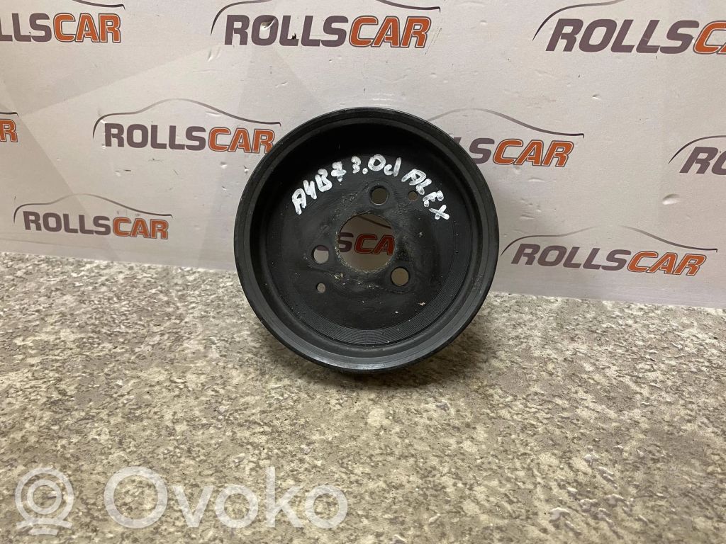 Audi A4 S4 B7 8E 8H Ohjaustehostimen pumpun hihnapyörä 