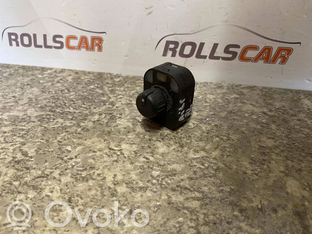 Audi A4 S4 B6 8E 8H Sivupeilin kytkin 