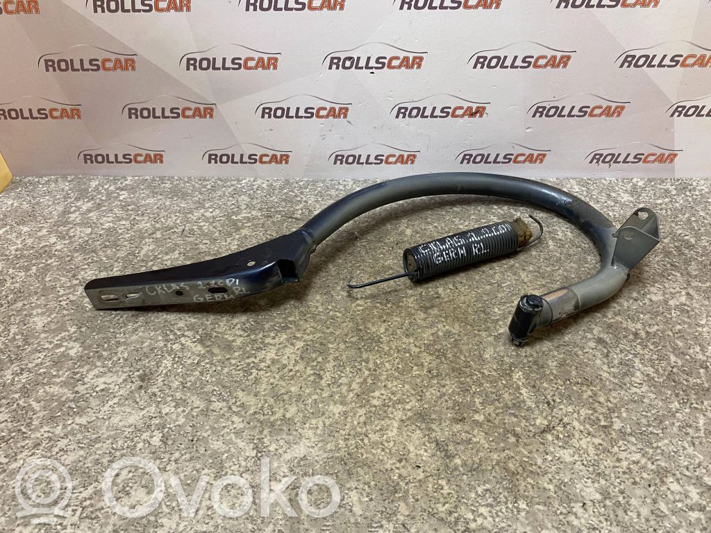 Mercedes-Benz C W203 Tailgate/trunk/boot hinge 