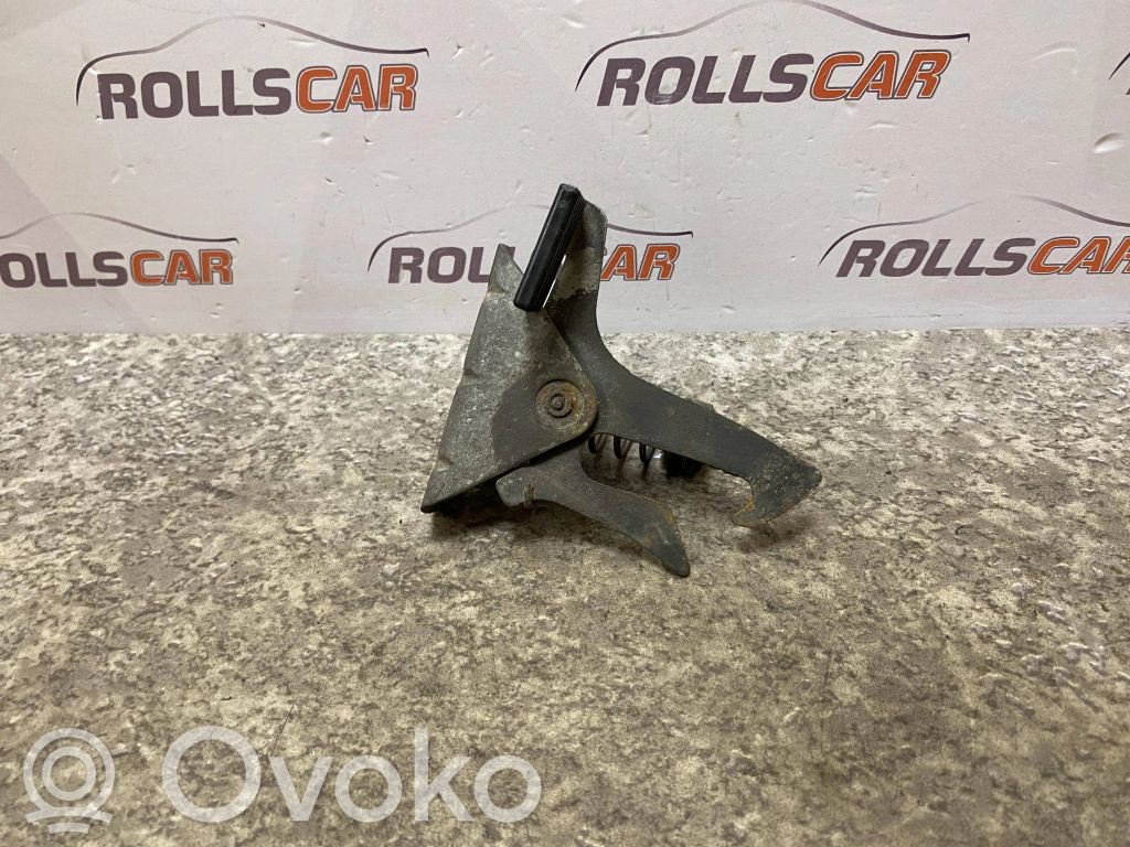 Volvo S60 Engine bonnet/hood lock/catch 