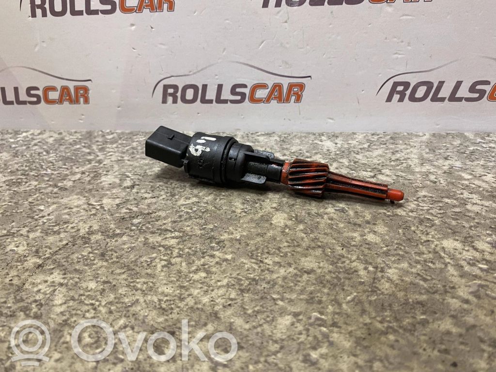 Audi A3 S3 8L Speed sensor (speedometer sensor) 