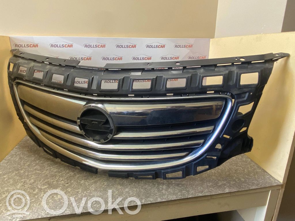 Opel Insignia A Grille calandre supérieure de pare-chocs avant 