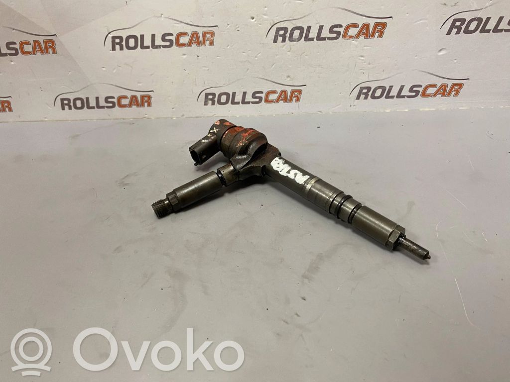 Opel Astra H Inyector de combustible 