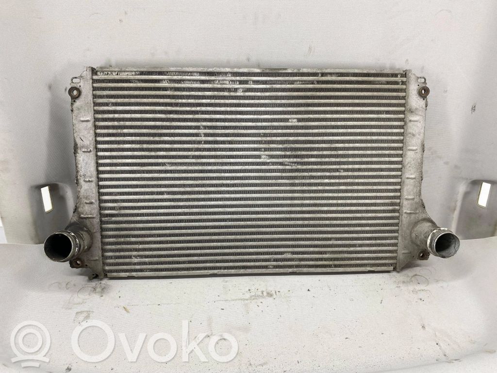 Toyota Corolla Verso AR10 Oro nukreipėjas/ kanalas interkūlerio radiatoriaus 