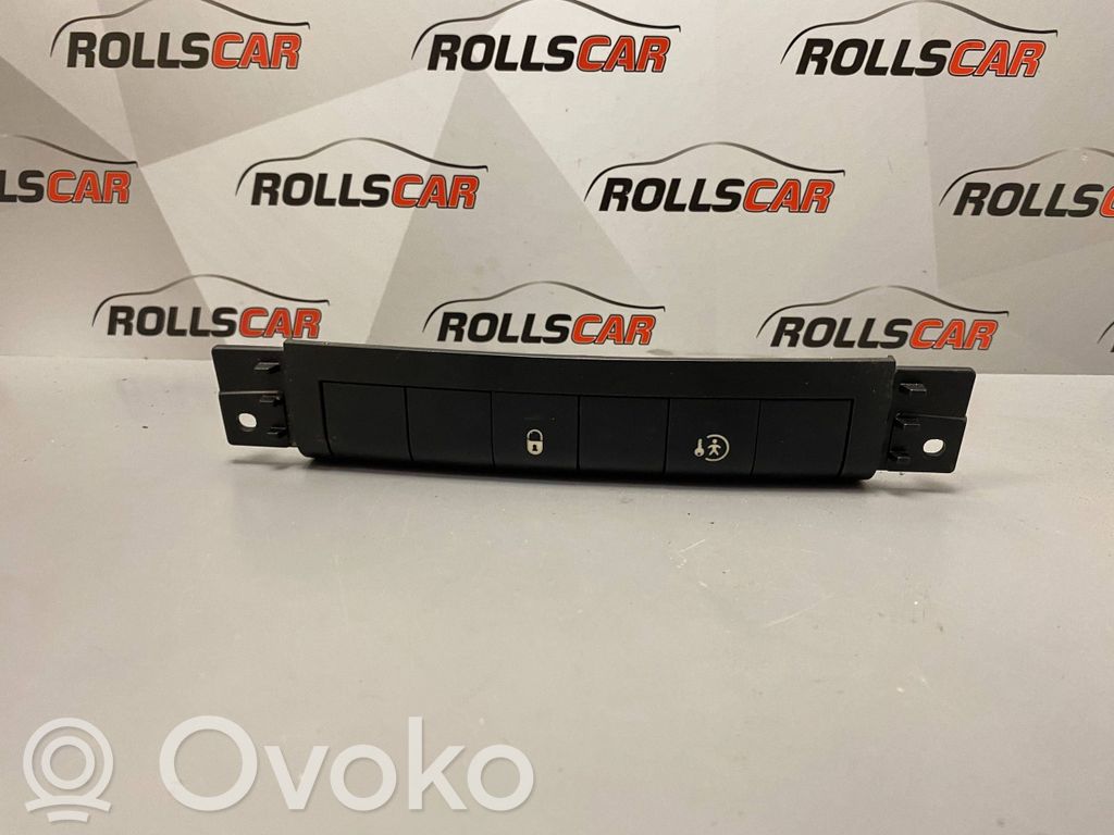 Peugeot 207 Central locking switch button 