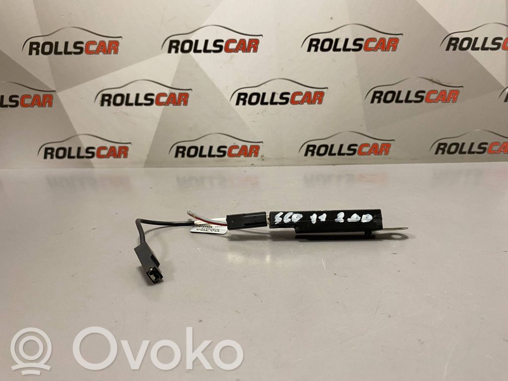 Volvo S60 Aerial antenna amplifier 