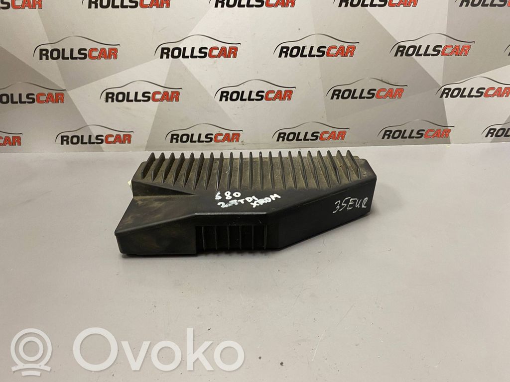 Volvo S80 Garso stiprintuvas 