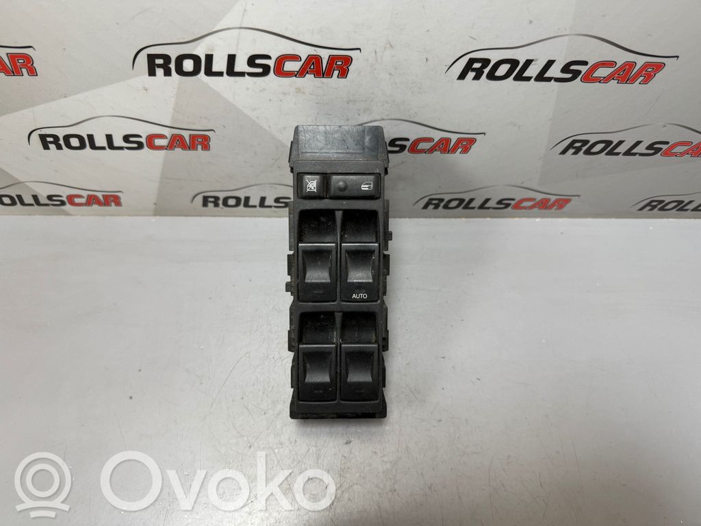 Jeep Grand Cherokee (WK) Electric window control switch 