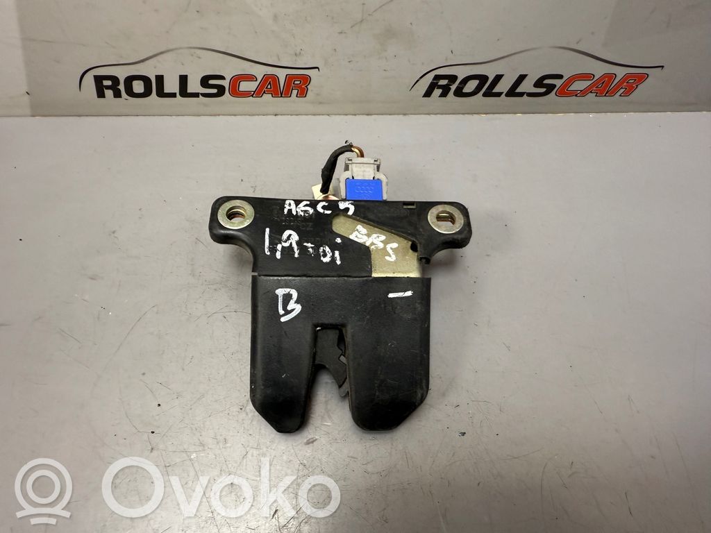 Audi A6 S6 C5 4B Tailgate/trunk/boot lock/catch/latch 