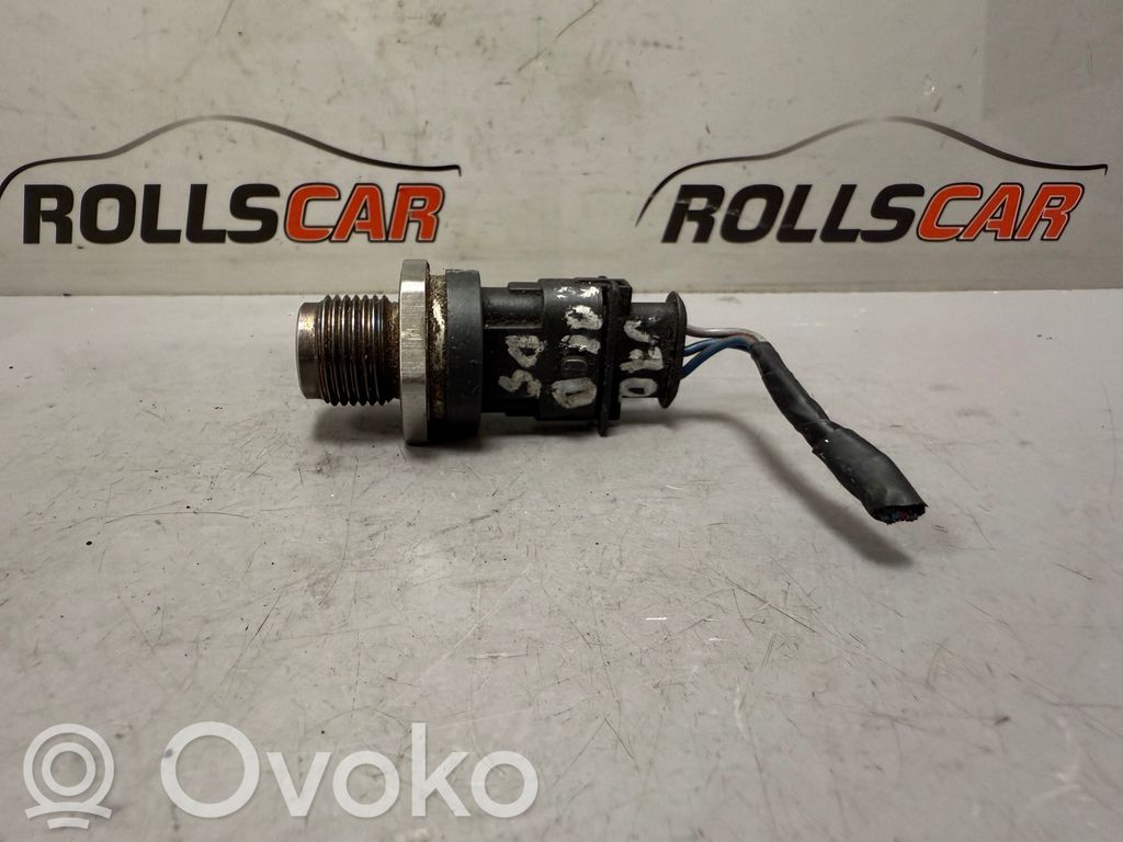 Volvo V70 Sensor de presión de combustible 