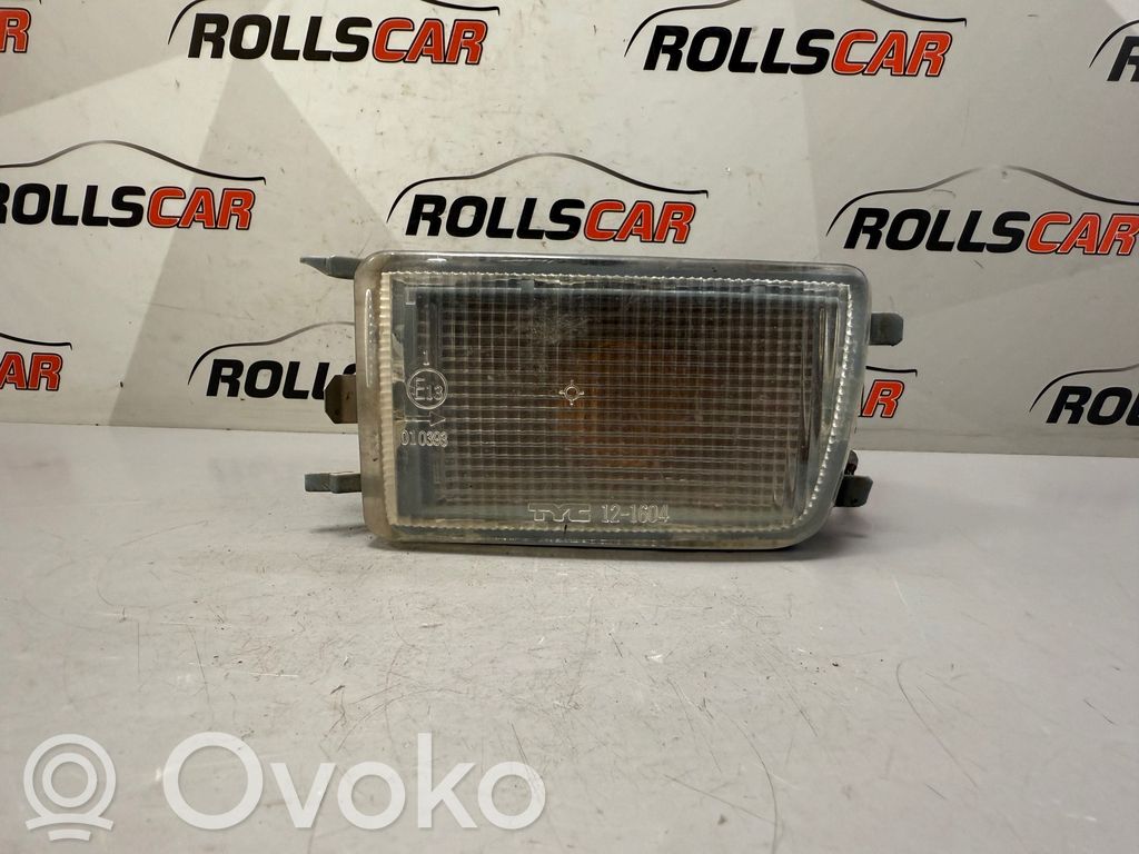 Volkswagen Golf III Front indicator light 