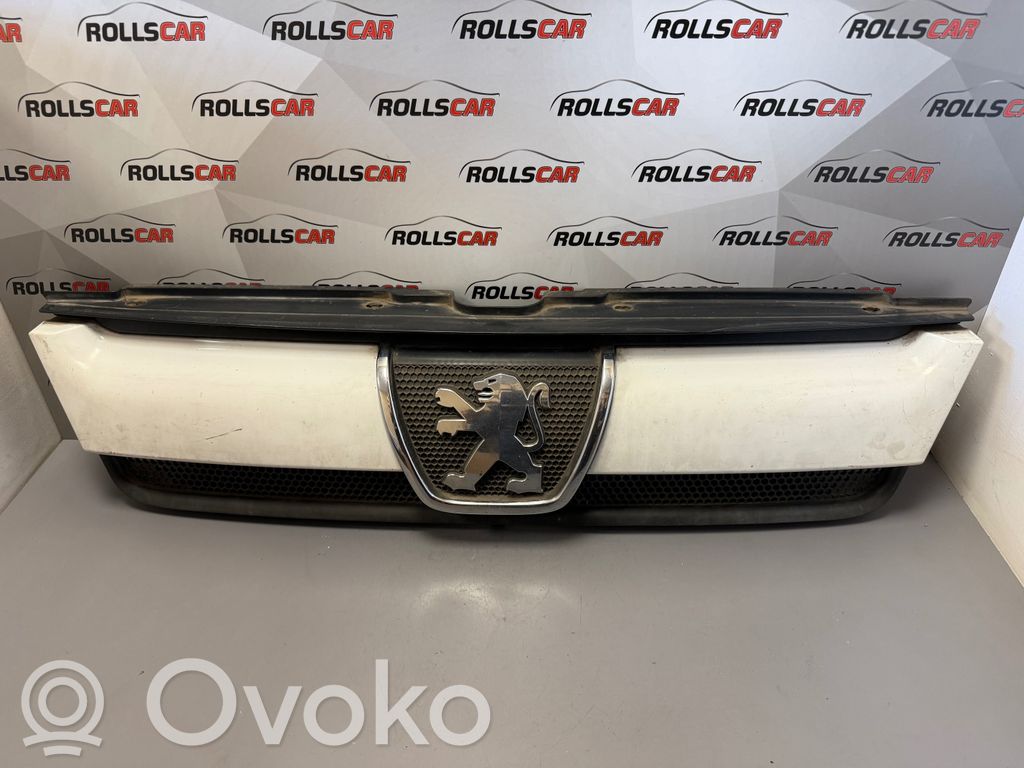 Peugeot Boxer Front grill 