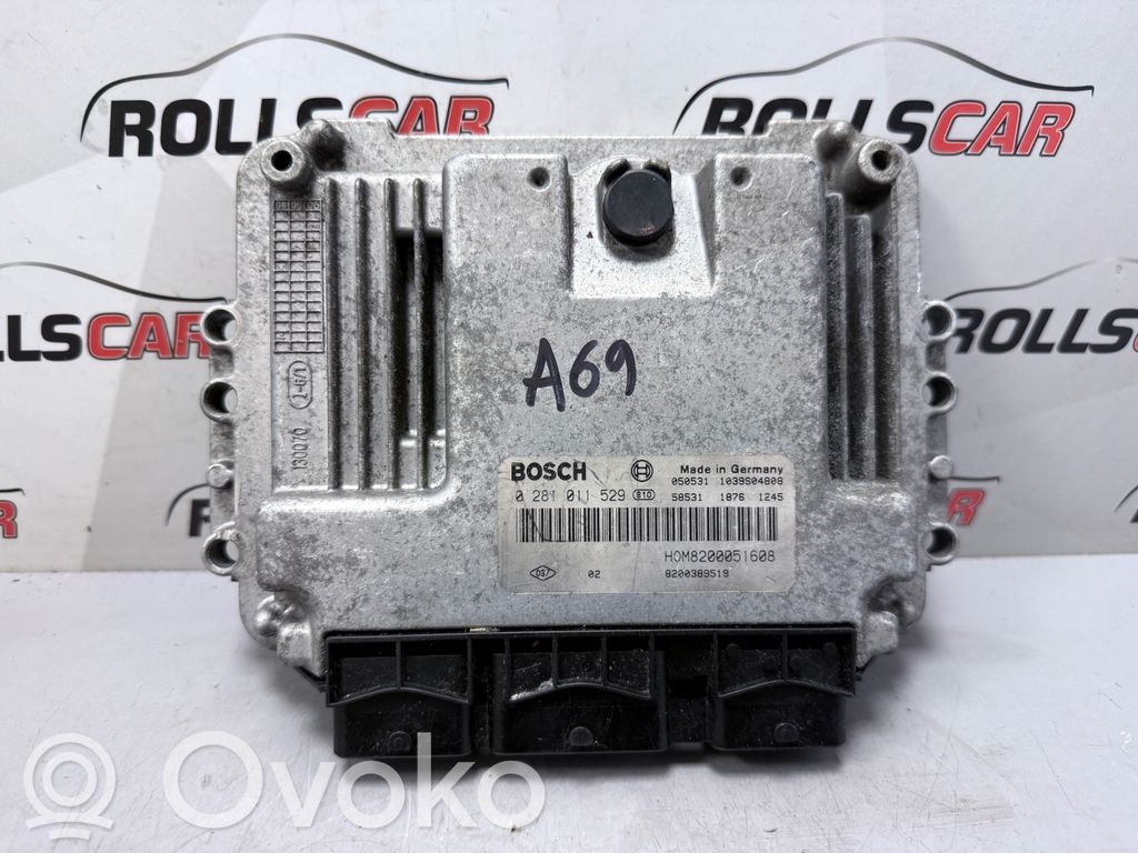 Opel Vivaro Engine control unit/module 