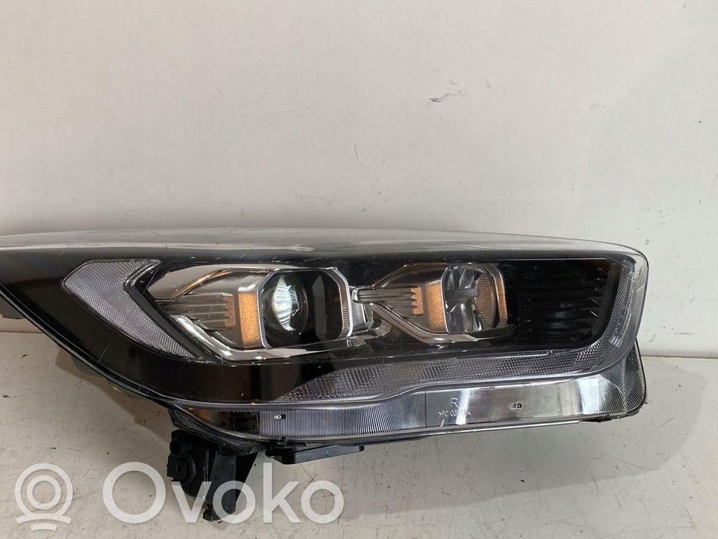 Ford Kuga II Headlight/headlamp 