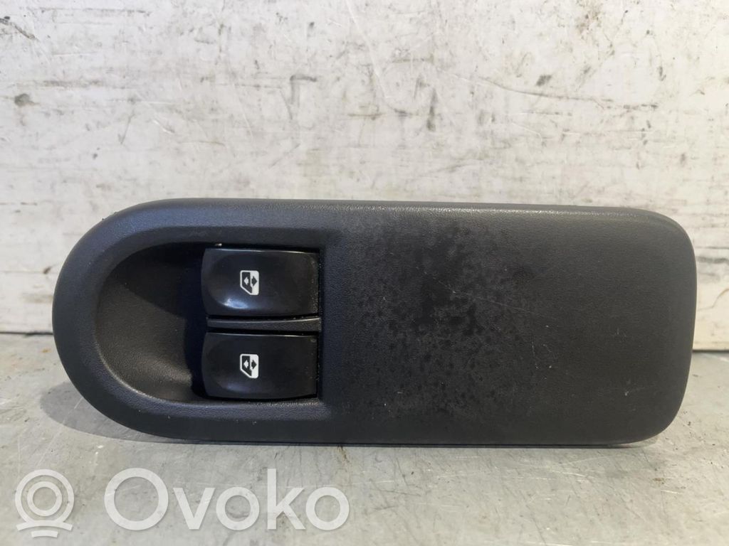 Elektrisko logu slēdzis   E29470