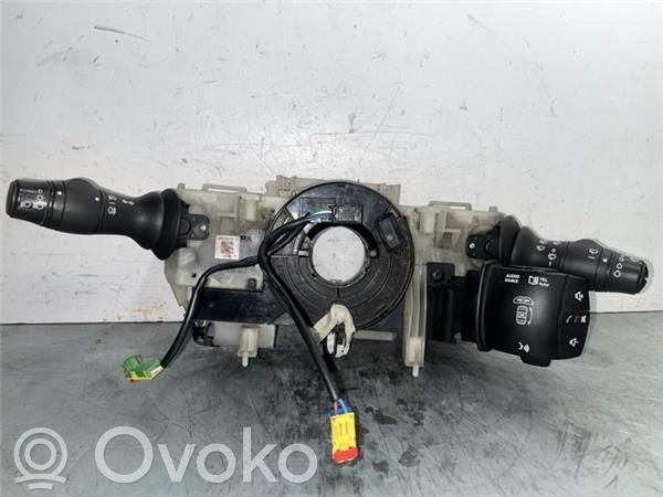 Renault Megane IV Interruptor de control multifunción 