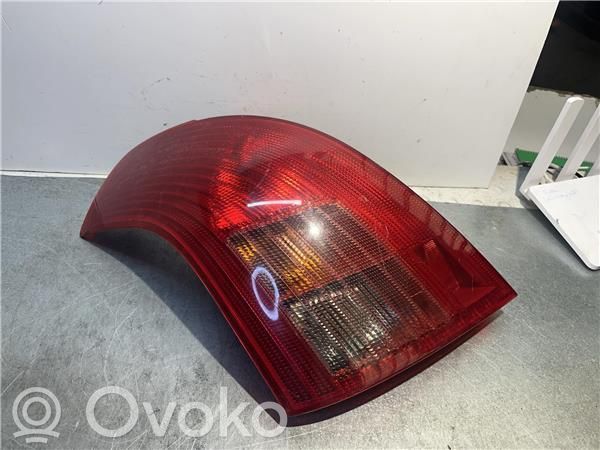 Suzuki Swift I Takavalon polttimo 
