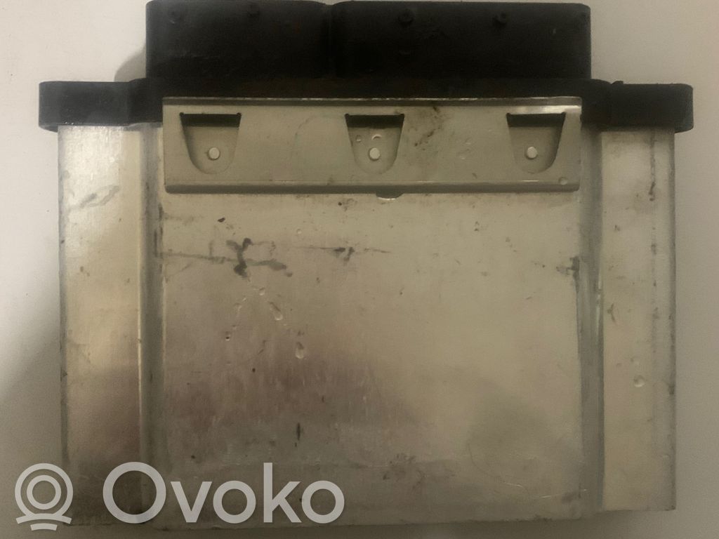 Moottorin ohjainlaite/moduuli   0EA907309A,0261S09103,8EA907309A