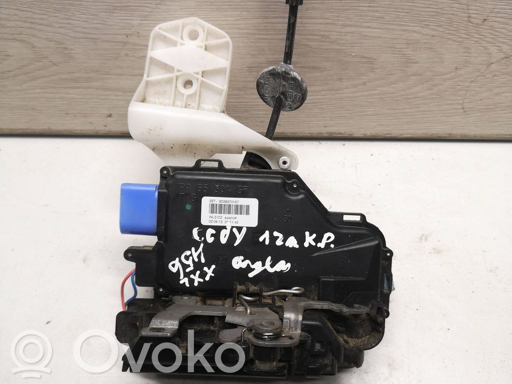 Volkswagen Caddy Zamek drzwi przednich 