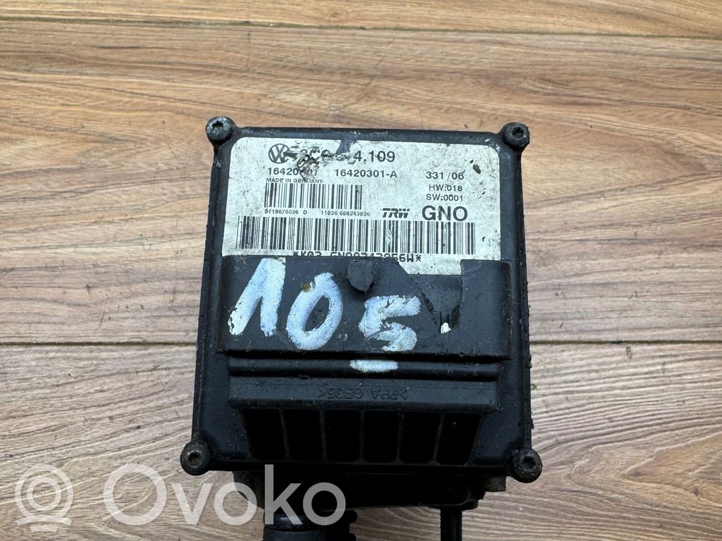 Volkswagen PASSAT B6 ABS bloks 