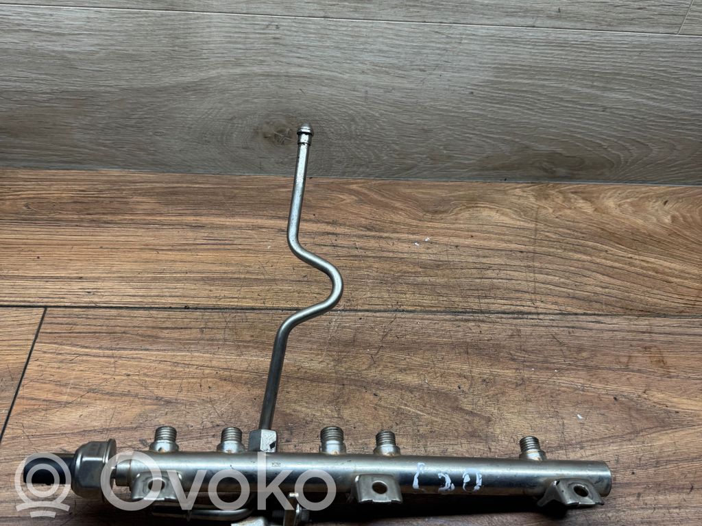 Fuel main line pipe   55PP1101,0919261893