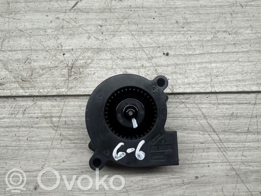 BMW X5 F15 Element lampy przedniej 