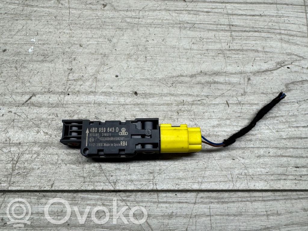 Audi A3 S3 A3 Sportback 8P Sensore d’urto/d'impatto apertura airbag 