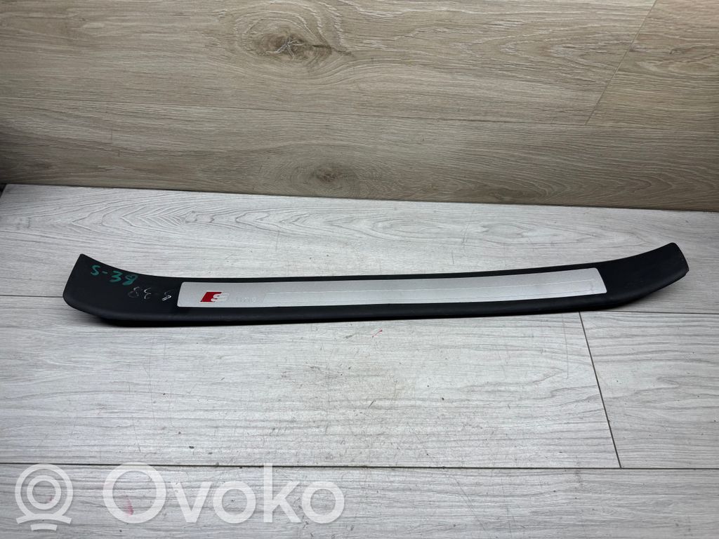 Audi A4 S4 B6 8E 8H Listwa progowa przednia 