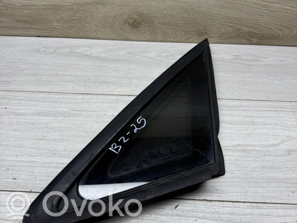 Audi A3 S3 8V Rear side window 
