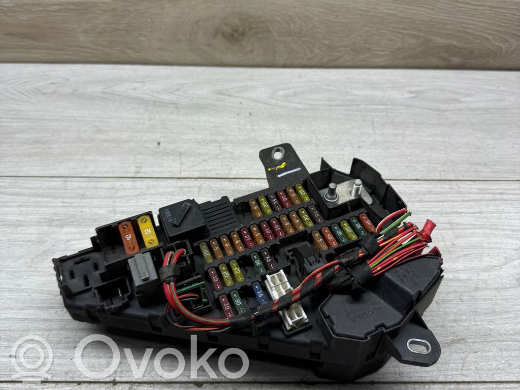 Sulakemoduuli   6906588,518811039