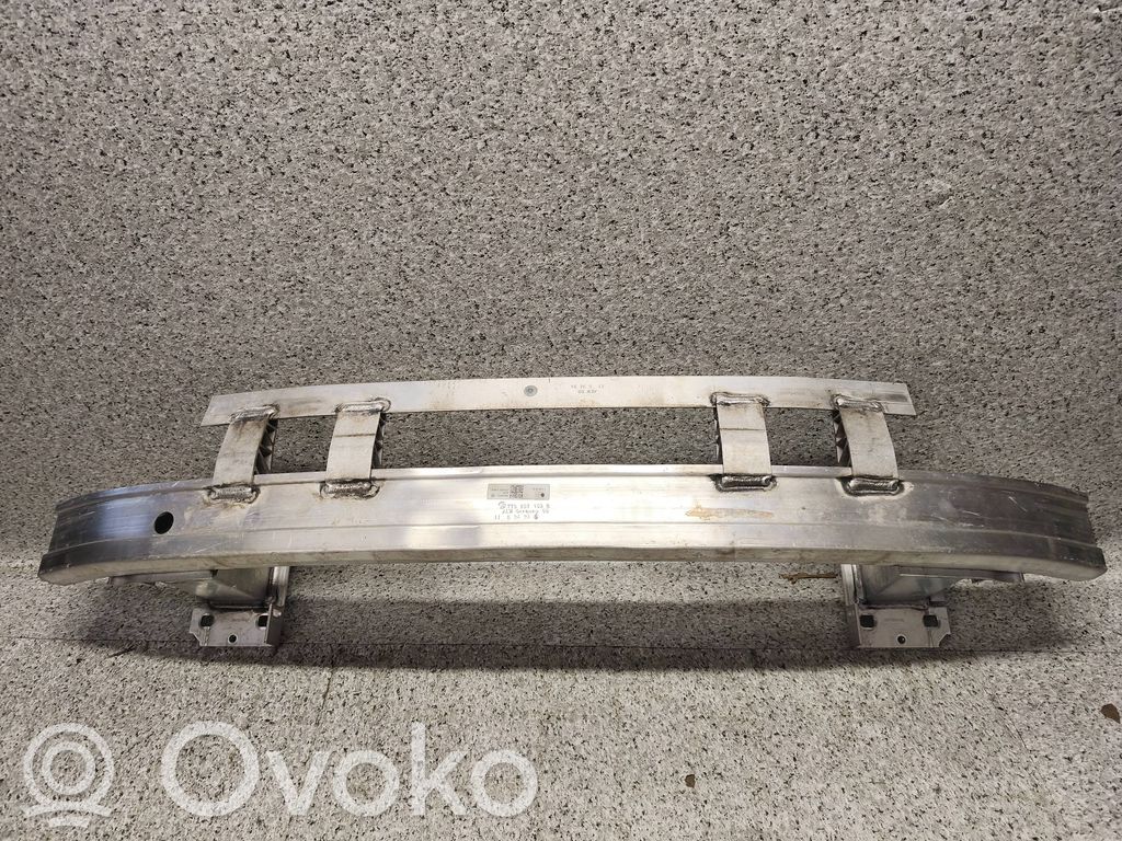 Volkswagen Multivan T7 Traverse de pare-chocs avant 