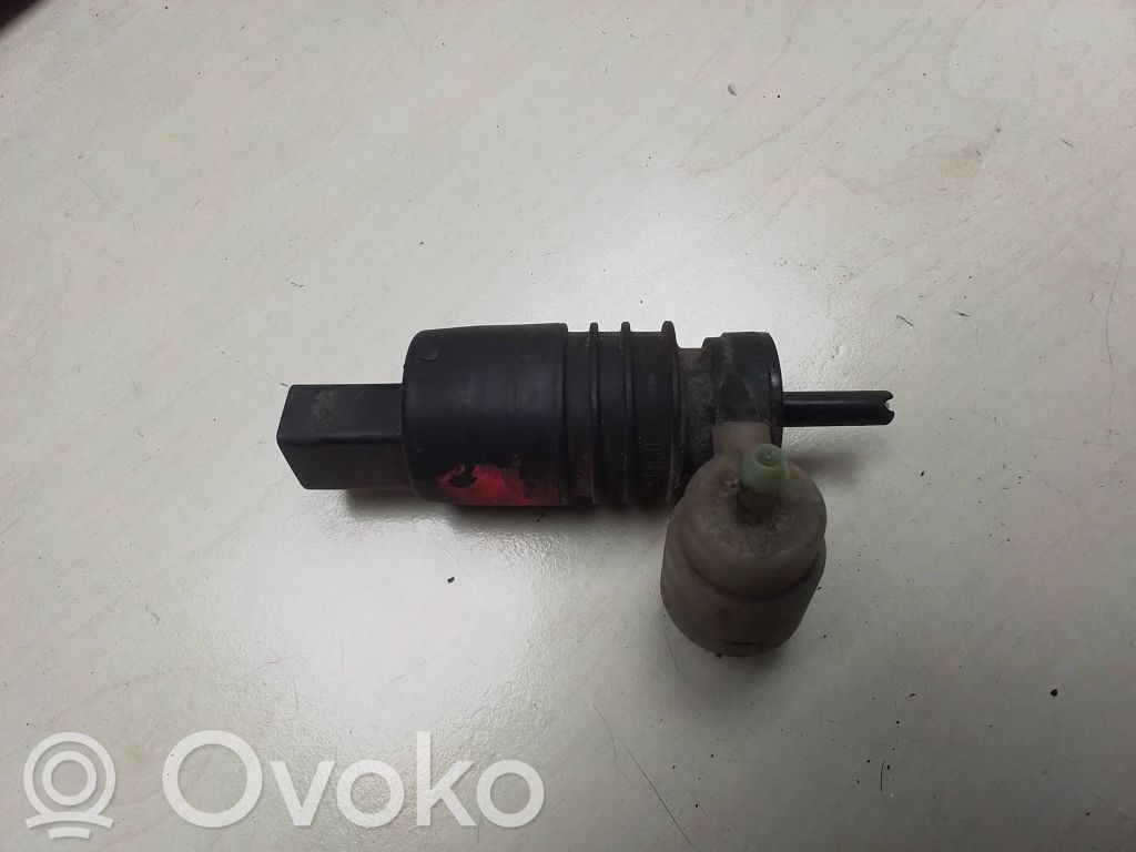 Windscreen/windshield washer pump