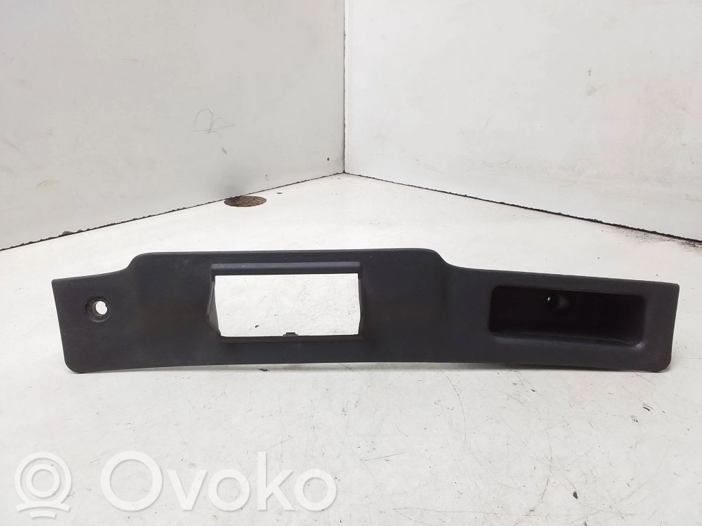 Opel Astra H Poszycie / Tapicerka tylnej klapy bagażnika 
