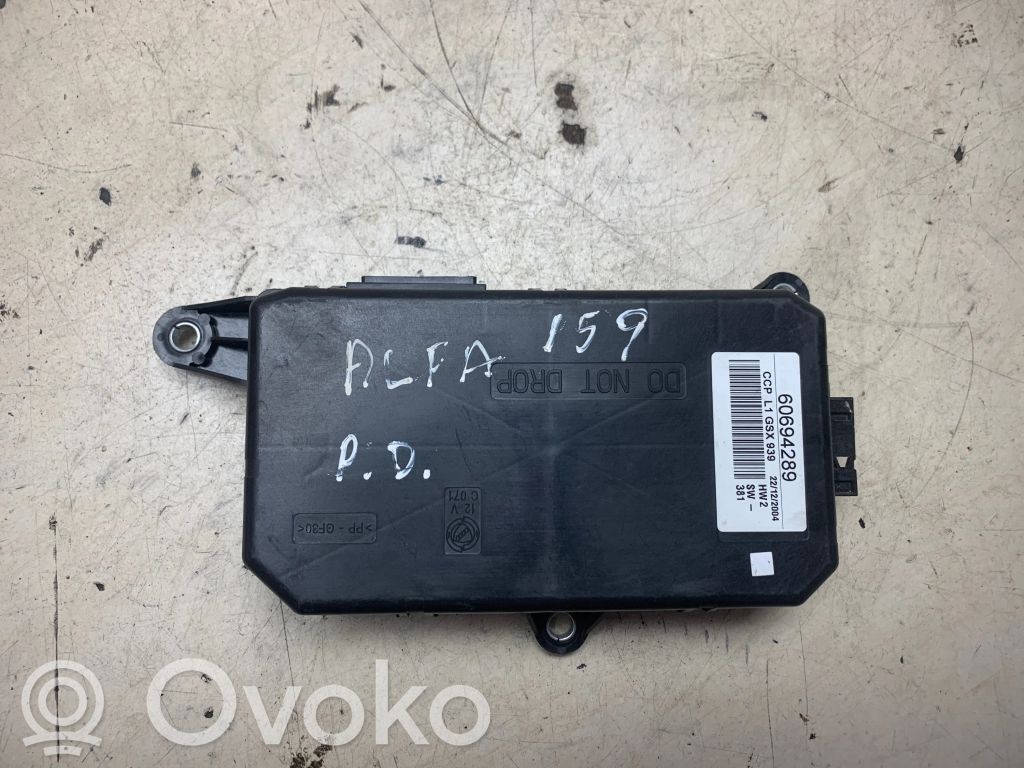 Alfa Romeo 159 Door control unit/module 