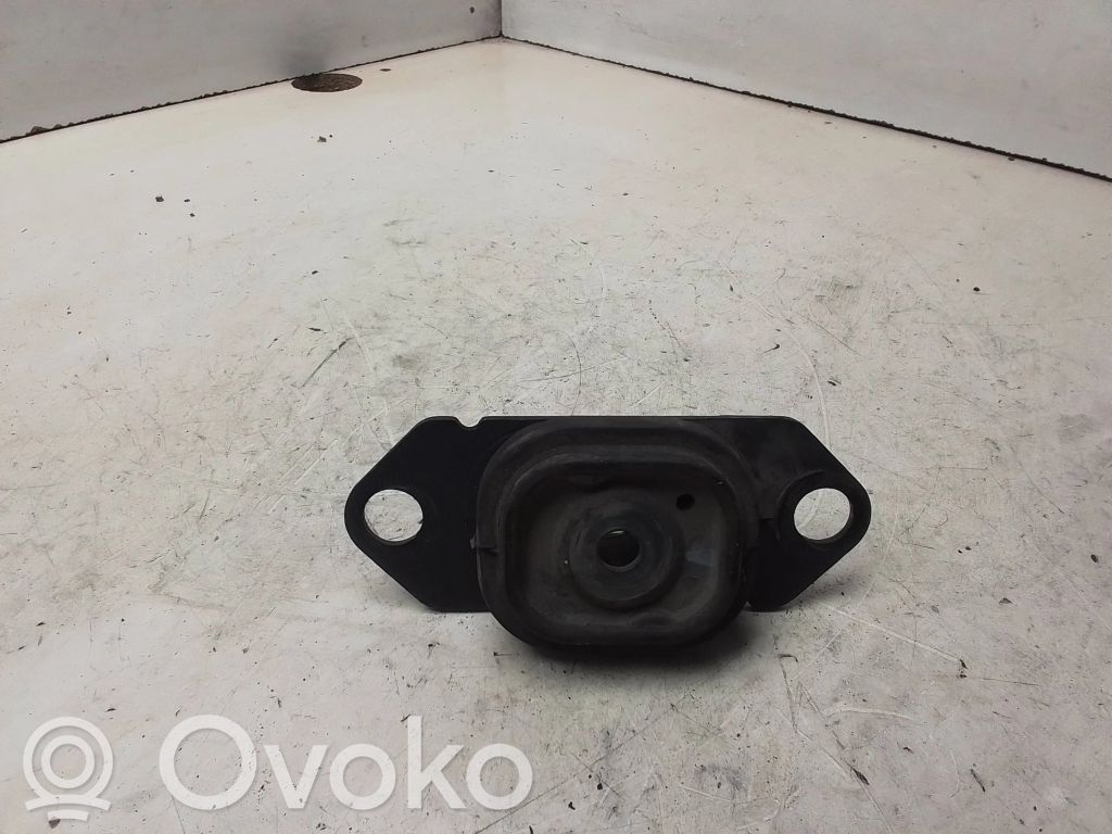Engine mount bracket   8200352861,906899,8200168073,8200337058