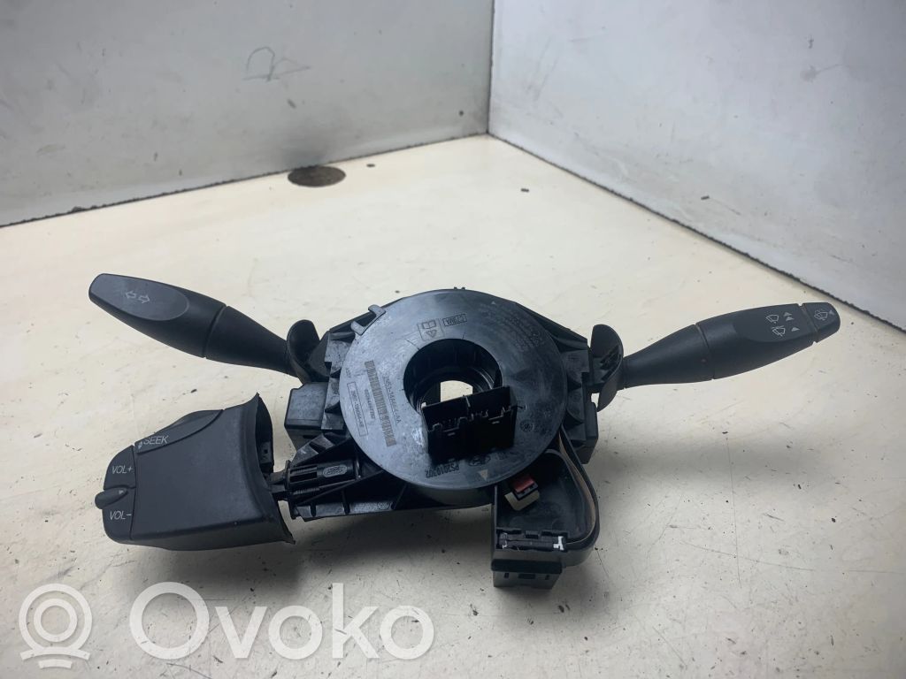 Ford Focus Commodo, commande essuie-glace/phare 