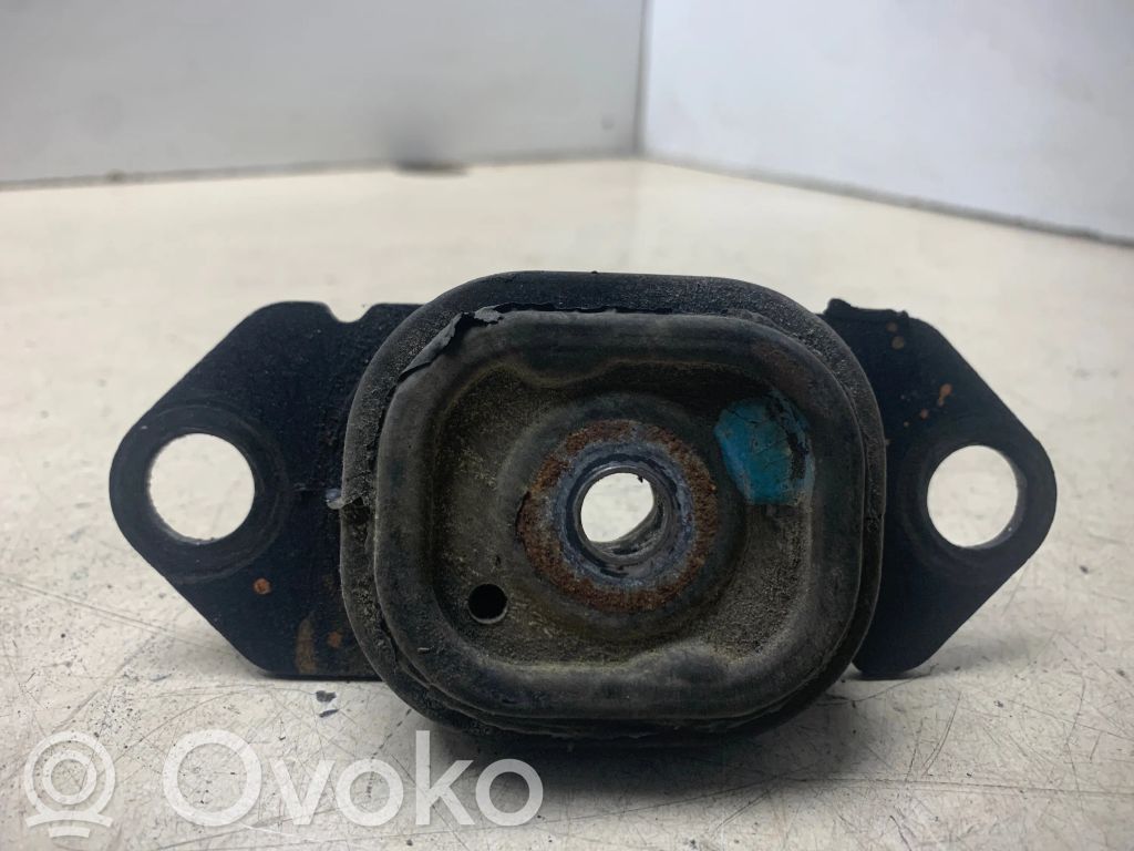 Nissan Tiida C11 Engine mount bracket 