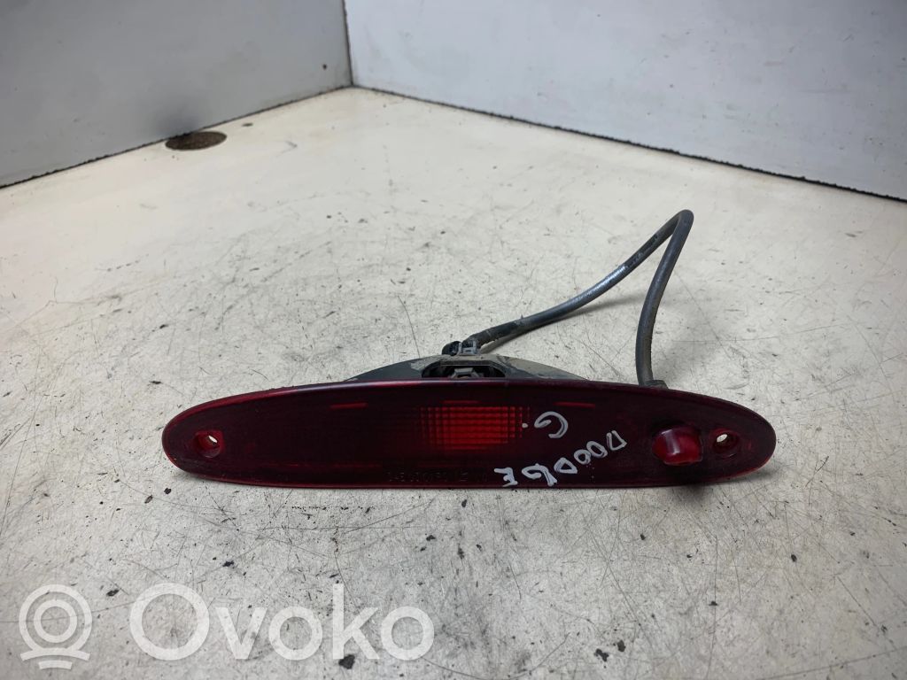 Chrysler Voyager Third/center stoplight 