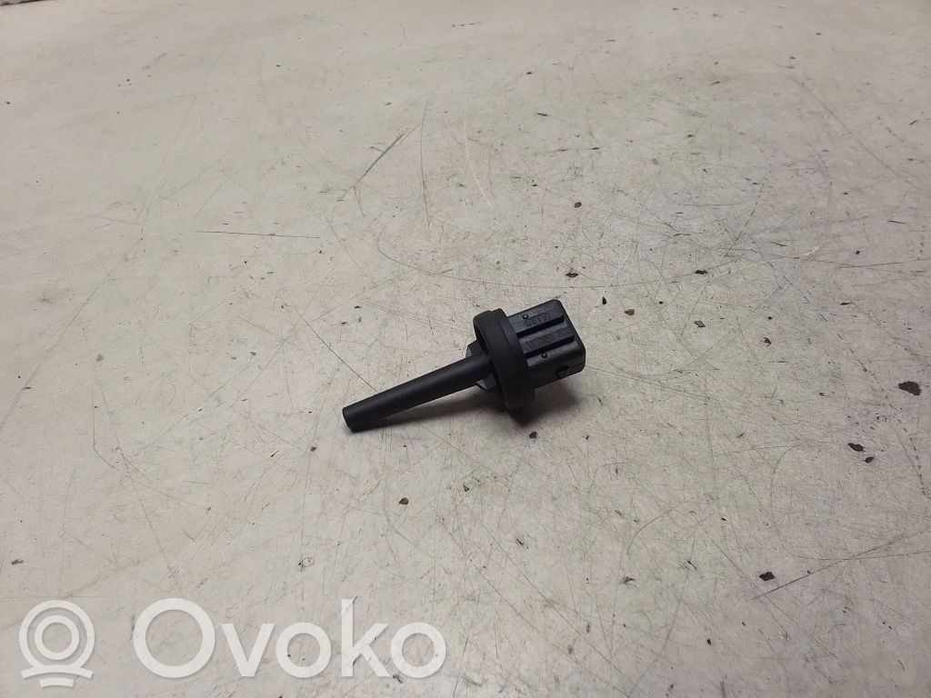 Interior temperature sensor   4A0820539,1J0907543B,4A0820539A