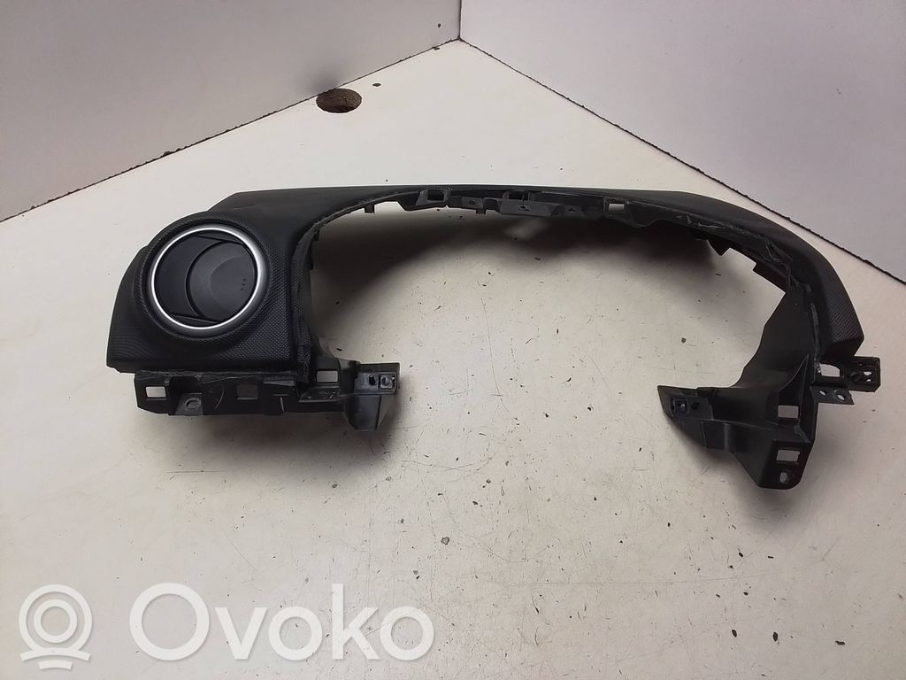 Mazda 3 I Другая деталь салона 