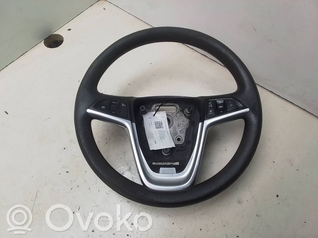 Opel Insignia A Ohjauspyörä 