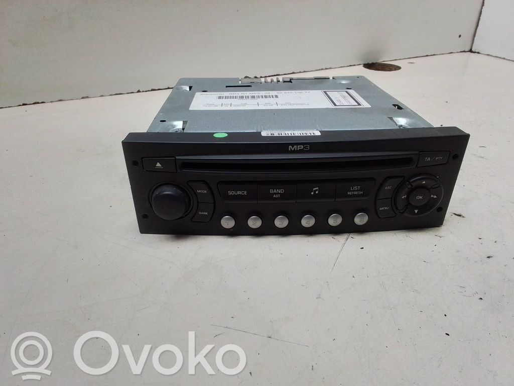 Citroen C4 I Picasso Radio/CD/DVD/GPS head unit 