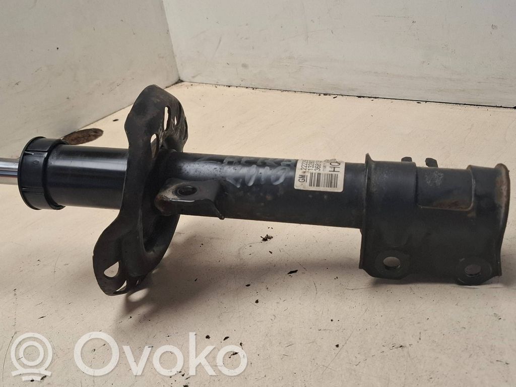 Opel Zafira B Amortyzator przedni 