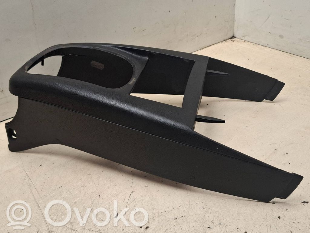 Volkswagen PASSAT B6 Kita salono detalė 