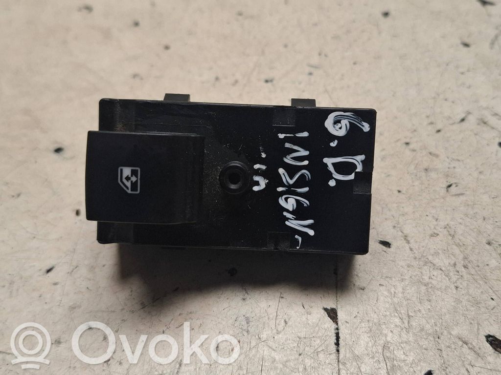 Opel Insignia A Electric window control switch 